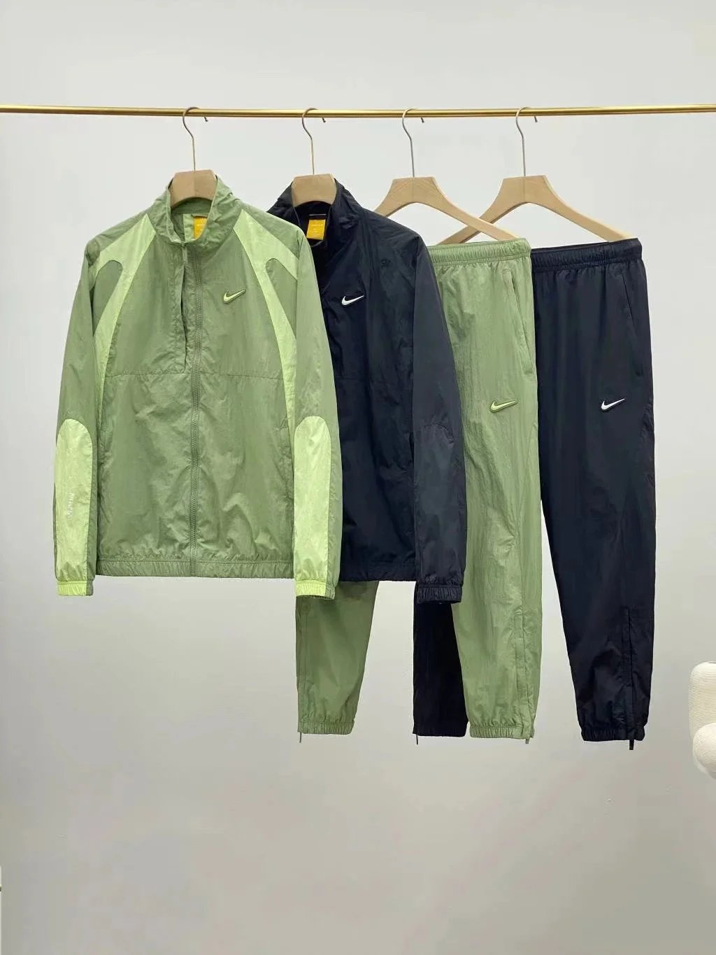 Tracksuits Oopbuy category